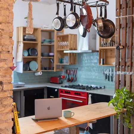 Naim Centro Gasthuis Málaga